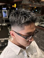 フォーコーナーズカットショップスリーセント 栄(FourCornersCutShop 3/cent)&nbsp;メッシュキャップ/刈り上げショート/ブリーチデザイン/刈り上げ