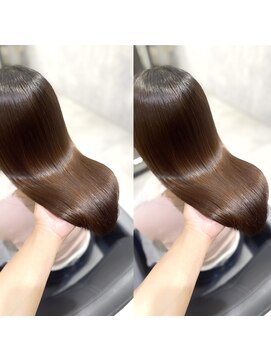 ジーナ 博多(Zina) 乾かしただけ/縮毛矯正/髪質改善/艶/博多美容室【杉野】