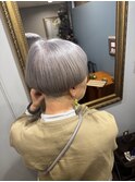 刈り上げマッシュショート 明るめ白髪染め uiic hair 萩原千夏