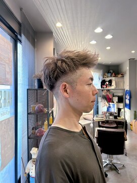 ダニーコウベ(Danny kobe) アッシュ