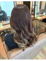 ビズヘアー グランバース(bisou hair grandbase) インナーカラー