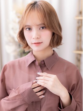 シンメトリーピンクベージュハッシュカットa上尾20代30代40代