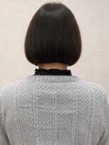 アウラ(AULA) 【70.ミセス×ショートカット×ボブ×白髪染め】
