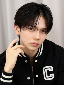 ザ サードヘアー 柏(THE 3rd HAIR) シースルーセンターパート ダウンパーマ