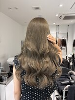 アネラ 大宮(Anela)&nbsp;透明感オリーブグレージュ♪
