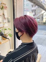 キュアキュア(Cure2) ブリーチからのピンクヴァイオレットとセンターパート