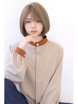 オーロ 緑地公園店(ORO) ことりベージュローライト大人かわいい小顔スリークボブ大人ボブ