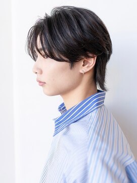 イオ 本厚木(io) ニュアンスパーマセンターパートウルフハイライトメンズカット