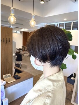 エクレ(eclet) イメチェン★小顔に合わせショート♪stylist 清水