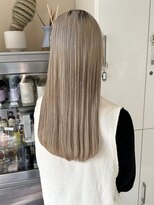 フィグバイアルテフィーチェ(fig by artefice)&nbsp;ブロンドベージュカラー