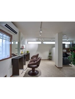 【新所沢/航空公園】少人数だからこその丁寧な施術◎落ち着いた店内でプロの技術をご体験下さい♪