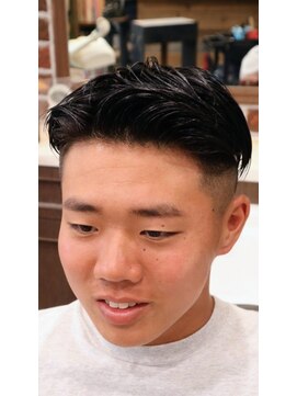 アクセプトザワールドバーバー(Accept the world barber) アップバング×２ブロック