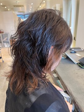 ブクレット(Bouclettes) 心斎橋 レイヤーカット フェイスフレーミング