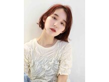 イニー(YNNIE)