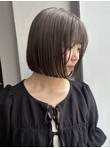 ショートボブ グレージュ ブリーチ オリーブベージュ 赤み消し