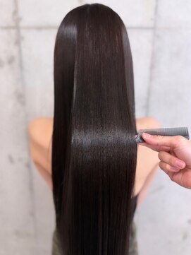 トレノ(Treno.) 憧れのツヤ髪へ。美髪ストレート【Treno.吉祥寺】