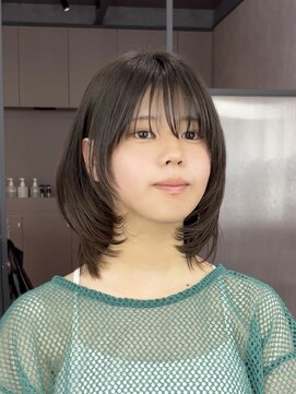 ビューエヒメ(VIEW EHIME) 小顔可愛いレイヤーカット×アッシュカラー10代20代30代