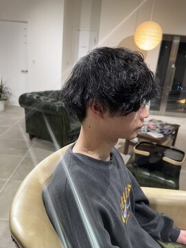 シラス(SiLasu) メンズマッシュ×ツイストスパイラルパーマ