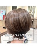 【家郷限定】極細ハイライトで魅せる白髪ぼかしカラー