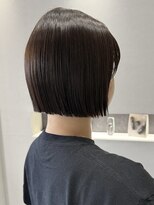 ログ(log)&nbsp;ニュアンスパーマ　髪質改善カラー　顔まわり　レイヤー　艶髪