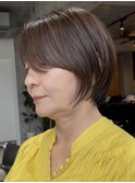 横浜西口白髪ぼかしハイライトミディアムボブアッシュグレージュ