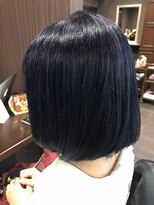 髪の美院 シャルマン ビューティー クリニック(Charmant Beauty Clinic)&nbsp;ネイビーカラー