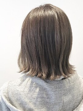 サニーズ(SUNNY'S by CONKS) 【柏サニーズ】人気、切りっぱなしハイライト外ハネロブ