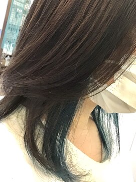 ヘアー サロン アン(an) 派手すぎないインナーカラーで軽やかに！