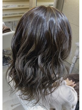 エムズアルカディア(M'Z ARCADIA) ☆デザインカラー☆グレージュハイライト