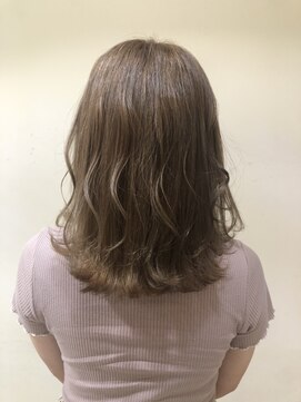 リー 枚方(Lee) ブリーチなし!ミルクティベージュ