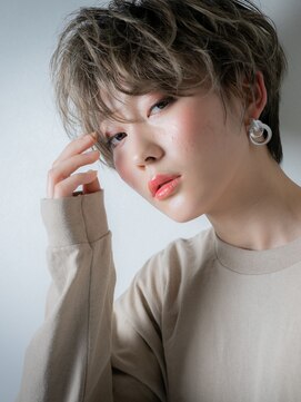 カバーヘア ブリス 北浦和(COVER HAIR bliss) ハイライト大人かっこいいくせ毛ショート202v北浦和20代30代40代