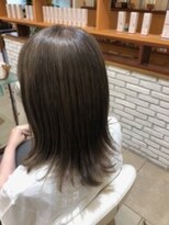 ヘアメイク パッセージ(hair make passage) 外ハネミディ