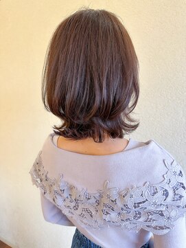 エルサフィロ キタハマ(el zafiro kitahama) 20×30×40代×似合わせカット×くびれヘア×外ハネボブ