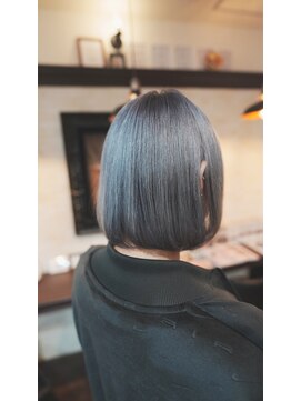 ボアップ(boappu) #シルバーカラー#グレーカラー#ケアブリーチ#ハイトーン