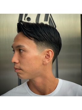エルエー 近江八幡店(L.A) 店長【椛島】6:4パートスタイル×ローフェード