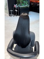 ザシェノンアオヤマ(THE CHAINON AOYAMA) ブルーブラックくびれレイヤー髪質改善ケラチントリートメント