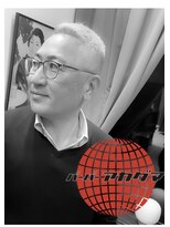 バーバー アカダマ&nbsp;フェードカット