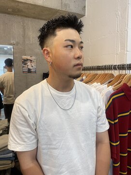 グッドプレイスアンドシング(Good Place&thing) メンズカットフェードバーバースキンフェードスパイキーショート