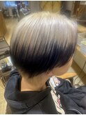 ブルー