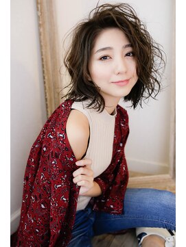 ロロネー(Lolonois) 【Lolonois野田】大人パーマボブ