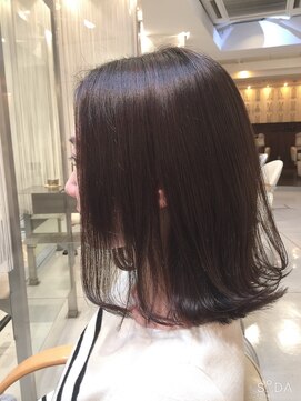 ヌビア 藤が丘(NUBIA) グレージュカラー & 外はねボブ