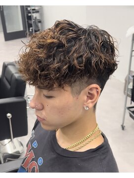 リベル(LIBER) 八王子/八王子駅/スペインカール/メンズパーマ/眉毛/men’s