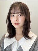 くびレイヤーエモージュ/ミディアム/黒髪グレーベージュアッシュ