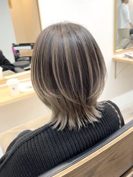 トト 船橋店(toto.) ココアベージュ小顔オリーブグレーアンブレラカラー[船橋]