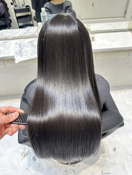 LAPISUTA 門前仲町 ストレートエステ【髪質改善美容院LAPISUTA門前仲町】