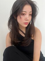 ユーフォリア 新宿通り(Euphoria) レイヤーロング美髪くびれワンカールシルキーグレージュ