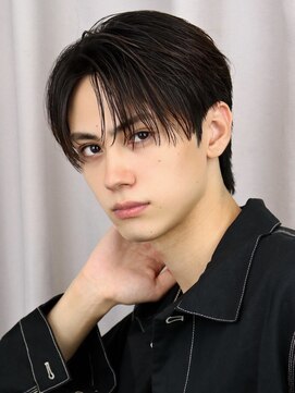 ザ サードヘアー 柏(THE 3rd HAIR) センターパート　ダウンパーマ