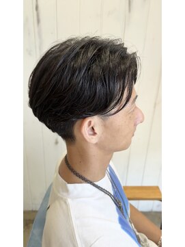 サニー サイド(Sunny Side) ニュアンスパーマ×センターパート