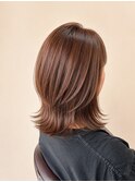 外ハネくびれレイヤーボブ/ロブ/大人ミディアム/艶感ベージュ