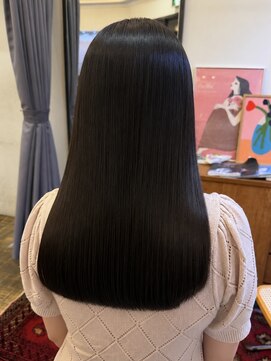 ヘアーアイスカルテット(HAIR ICI QUARTET) 大人可愛い艶髪ストレートパーマ×小顔カット